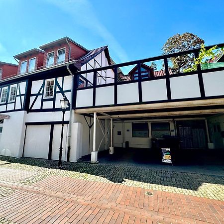 Jasta Homes Altstadt, Zentral, Ueberdachter Parkplatz, Netflix, Vollausstattung, Loft, Modern Und Komfort Hamelín Exterior foto